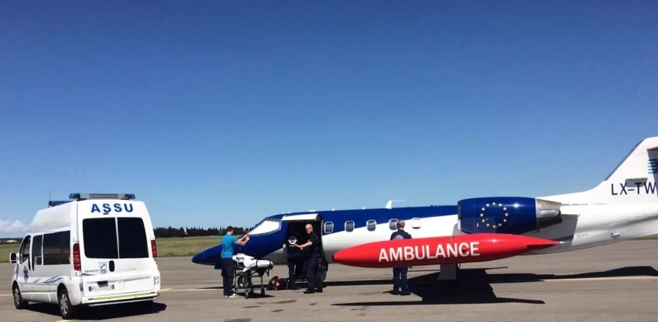 ambulances cote d'albatre - transfert par avion